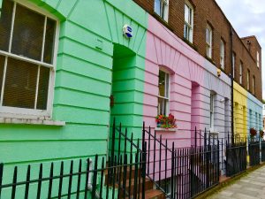 Urban Adventurer - What to visit in London - Colourful Streets Camden Town