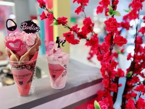 Barbie-Themed Desserts at Fully Loaded
