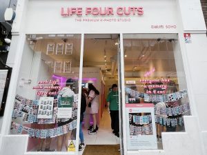 Life4Cuts - Korean Photo Booth Experience in London