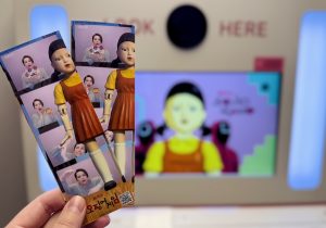 Life4Cuts Korean Photo Booth x Squid Game Collab