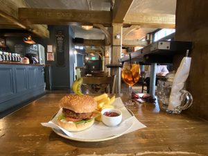 Lunch at The Mudlark Pub