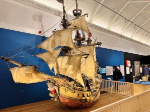 Inside Aardman- Wallace & Gromit and Friends - The Pirates - In an Adventure with Scientists