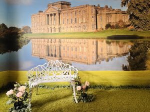 Photo Op at the Jane Austen Experience in London