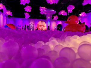 Bubble Planet: An Immersive Experience