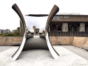 Distorted Mirror Installation by Anish Kapoor at Hayward Gallery London