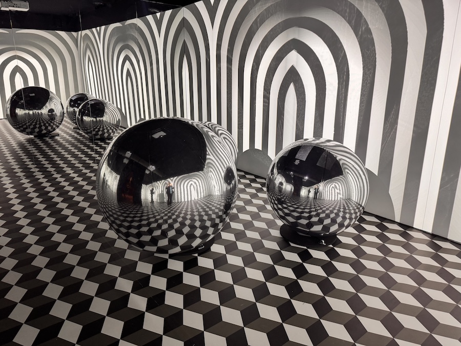 m-c-escher-the-exhibition-an-immersive-journey-in-the-world-of