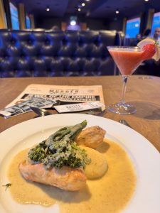 Roast Chicken Breast in Peppercorn and Brandy Sauce Cream Potato and Broccoli - The Murdér Express- Part Deux, The Jewel of the Empire