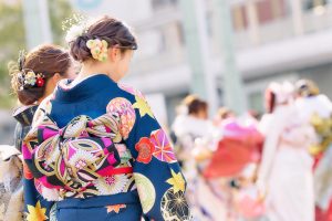 Young people celebrating Coming-Of-Age Day in Kitakyushu 4 © Nakamura Kenta