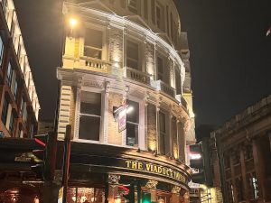 One of London's Most Haunted Pubs - The Viaduct Tavern