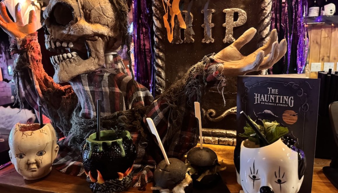 Pop-Up Halloween Cocktail Bar is Haunting Covent Garden This October Pop-Up Halloween Cocktail Bar is Haunting Covent Garden This October