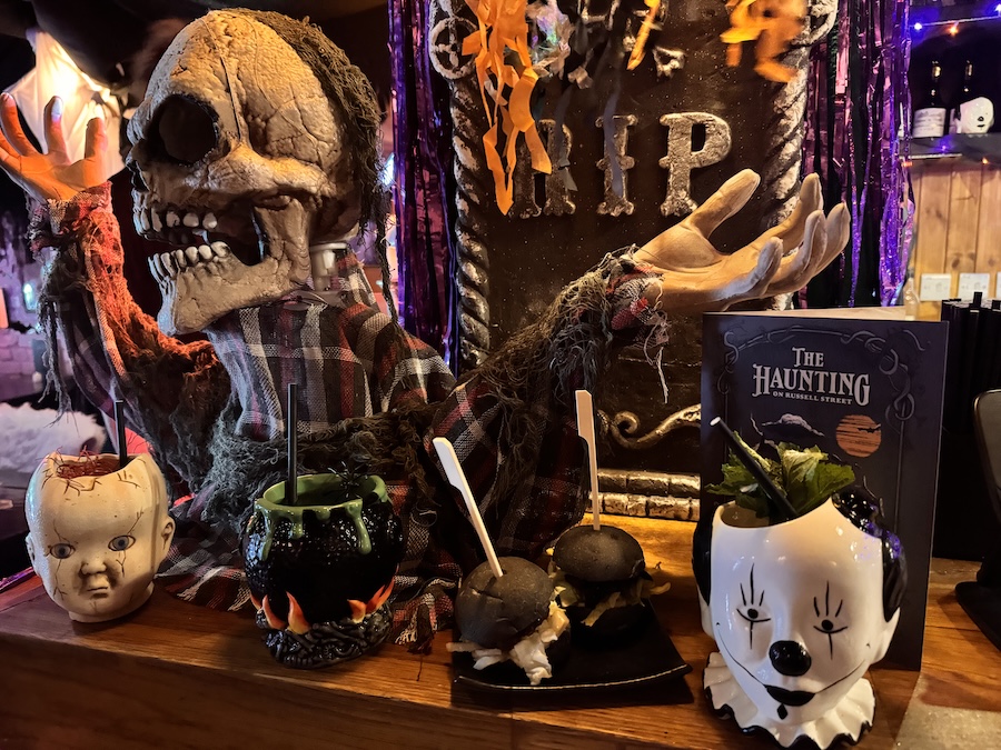 Pop-Up Halloween Cocktail Bar is Haunting Covent Garden This October Pop-Up Halloween Cocktail Bar is Haunting Covent Garden This October
